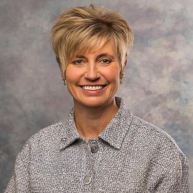 KarenRoberson's Profile Photo