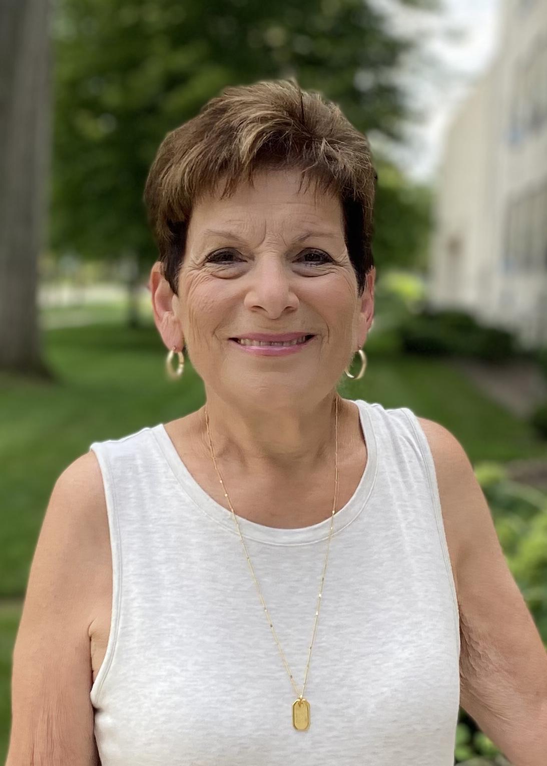 DianeCasaccio's Profile Photo