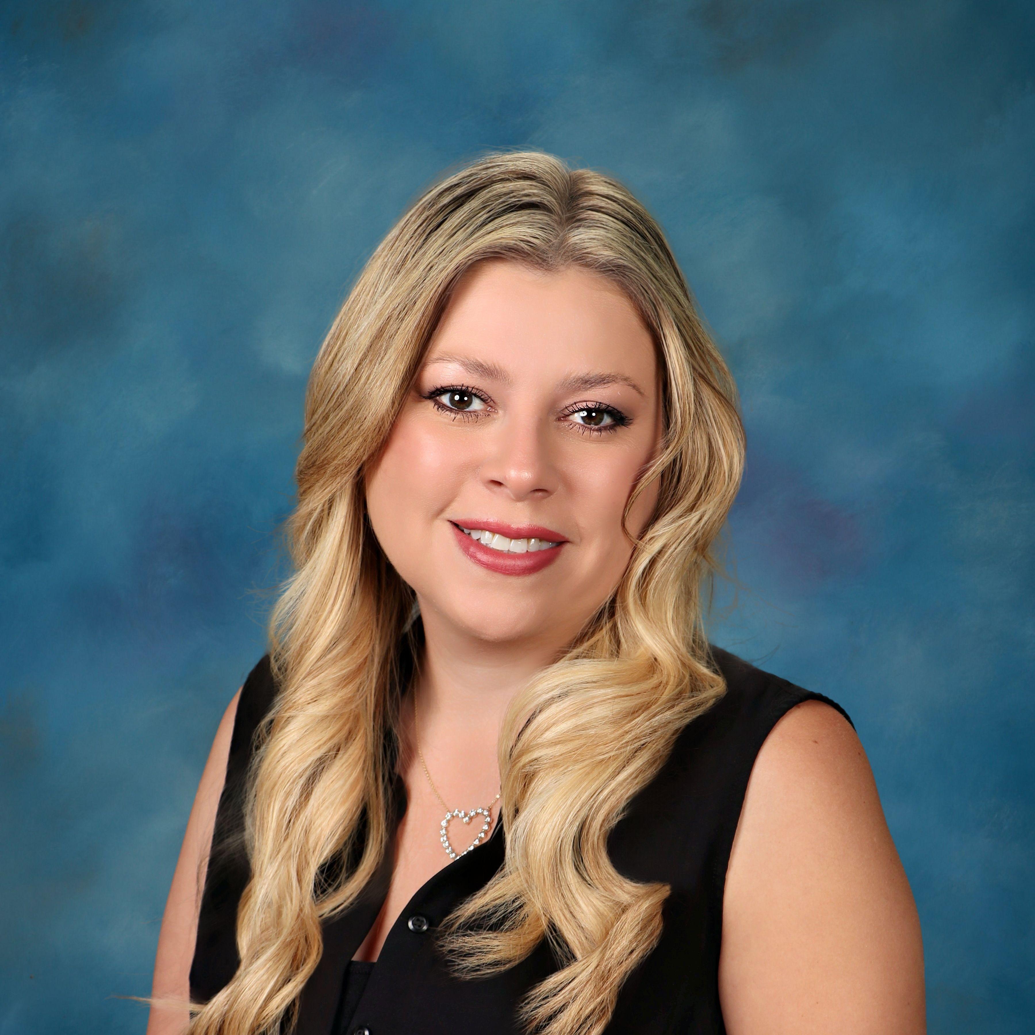 JulianaHolt's Profile Photo