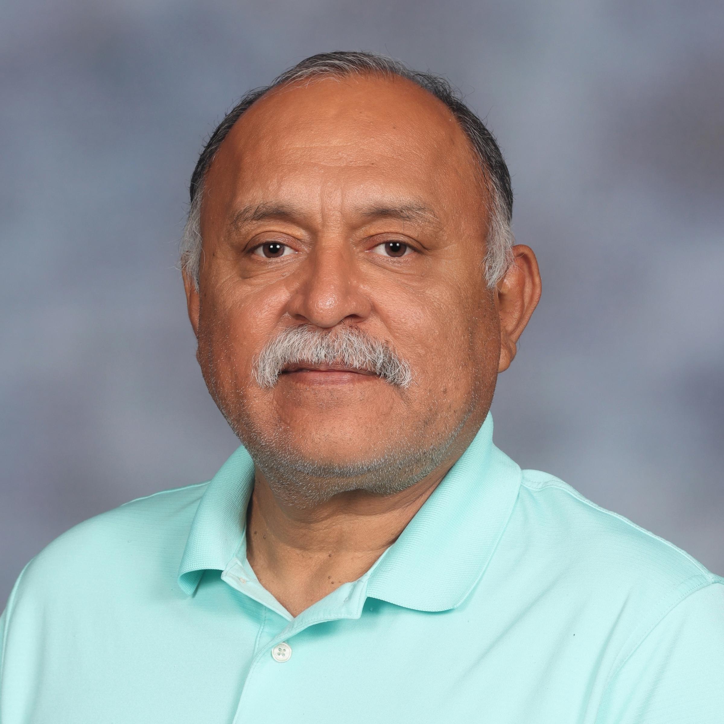 LuisTautimer's Profile Photo