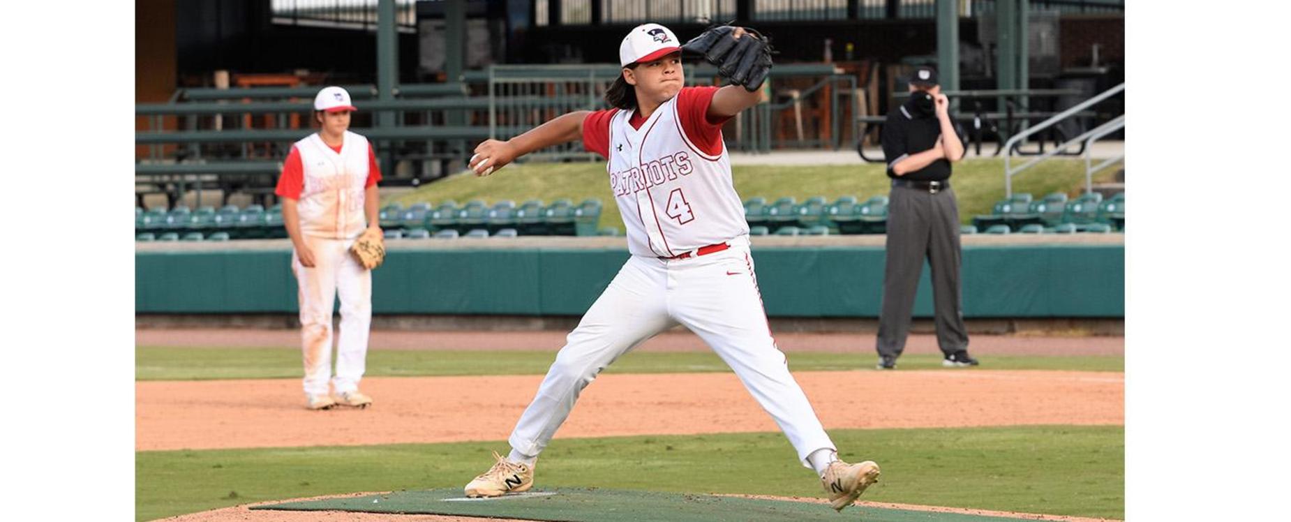 baseball pitching