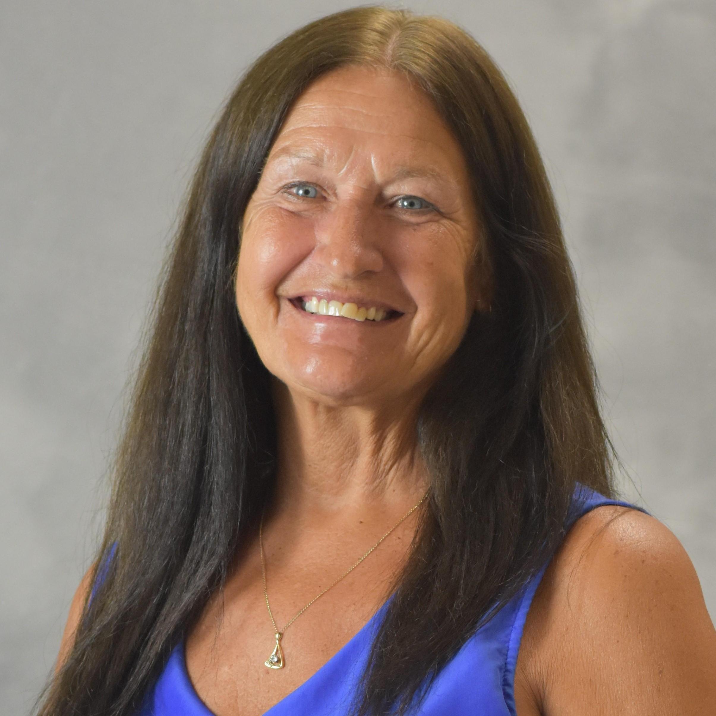 AnnaHawes's Profile Photo