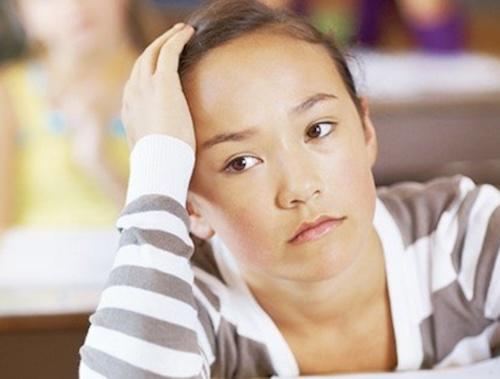 Older student struggles with attention in class