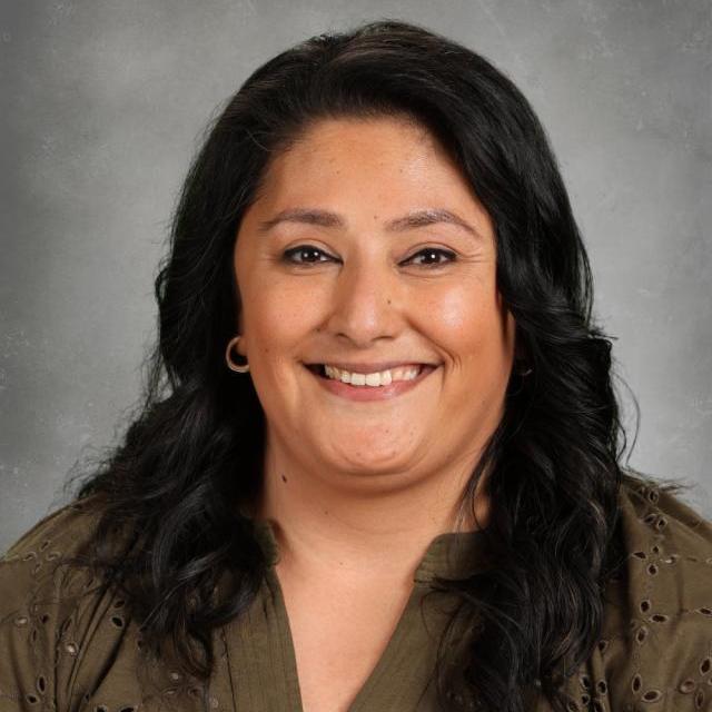 MayraGonzalez's Profile Photo