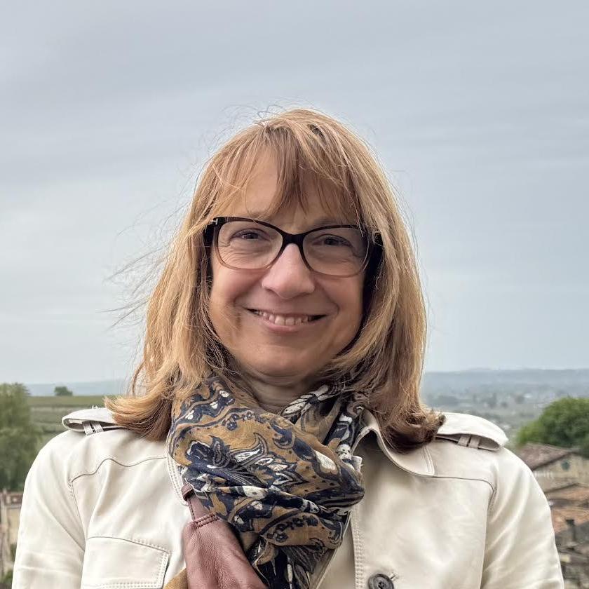 LisaRenner's Profile Photo