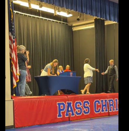 CLASS OF 2030 COMMIT TO GRADUATE
