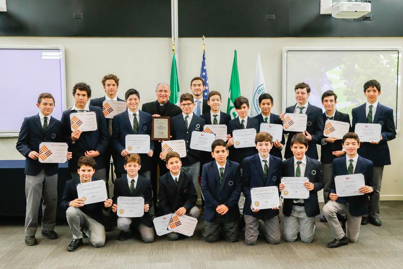 Alumnos del Irish International School Monterrey reciben reconocimientos de TOEFL y College board Featured Photo