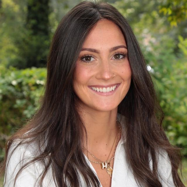 AmandaMcPolin's Profile Photo