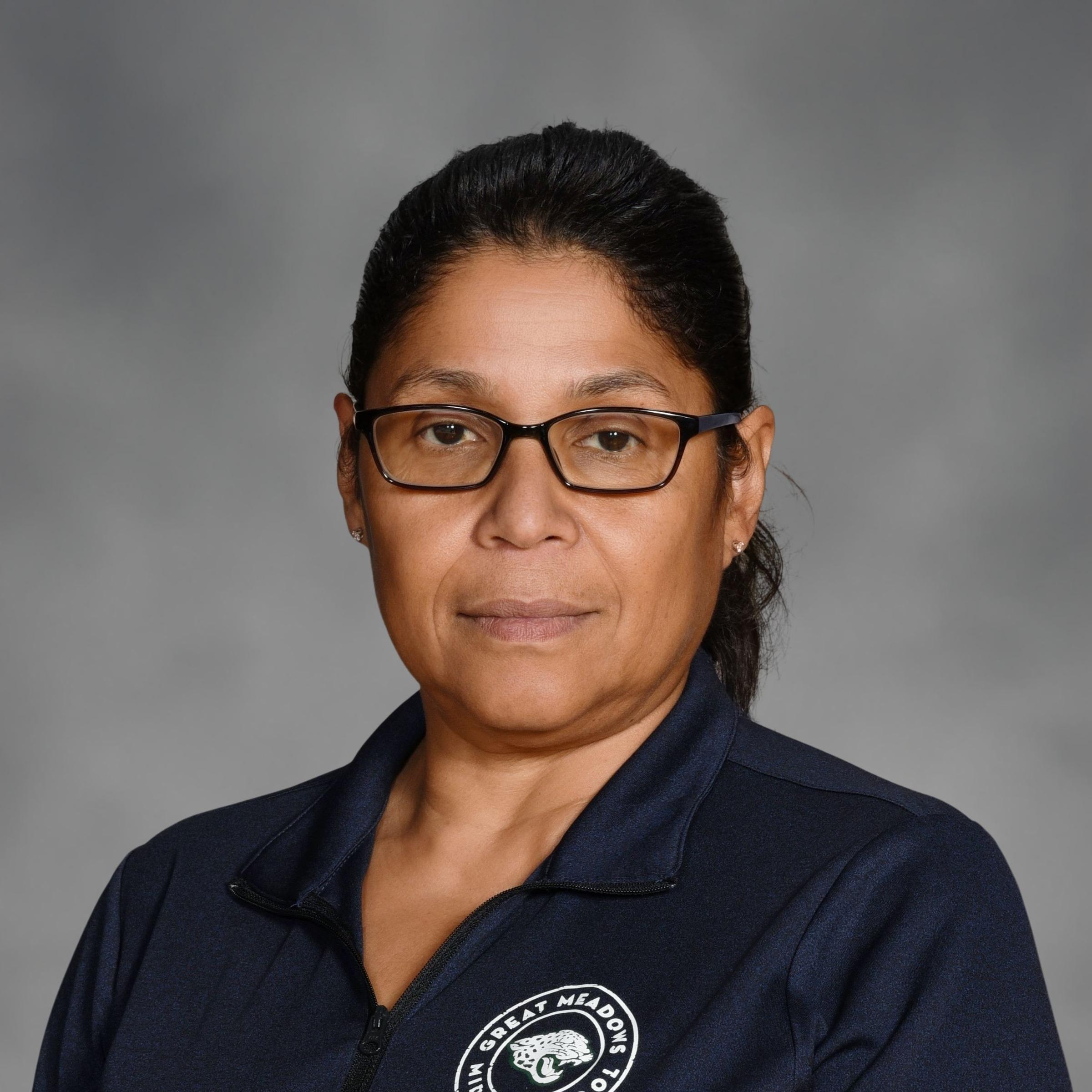 LindaDeJesus's Profile Photo