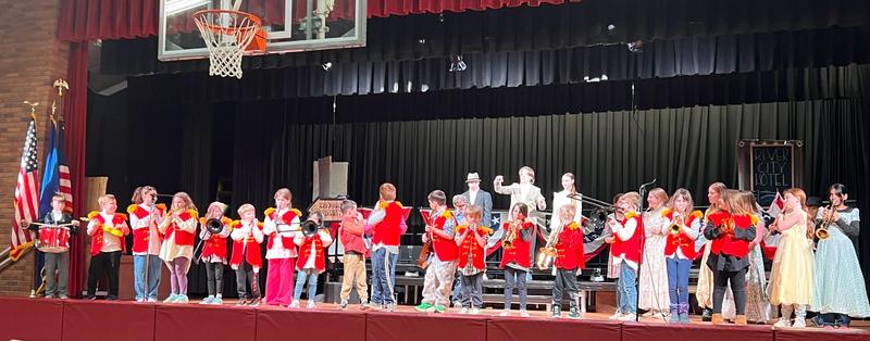SCS students perform The Music Man Jr.