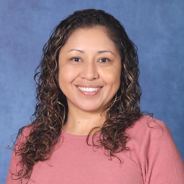 AnaServantes's Profile Photo