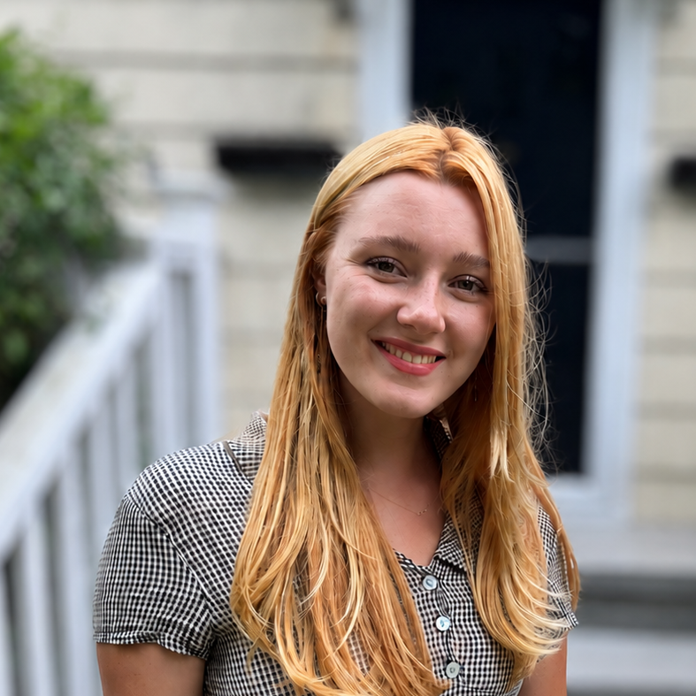 AnnieHoglund's Profile Photo