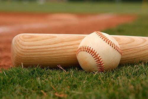 Baseball - Senior Night: Tuesday, April 23 Featured Photo