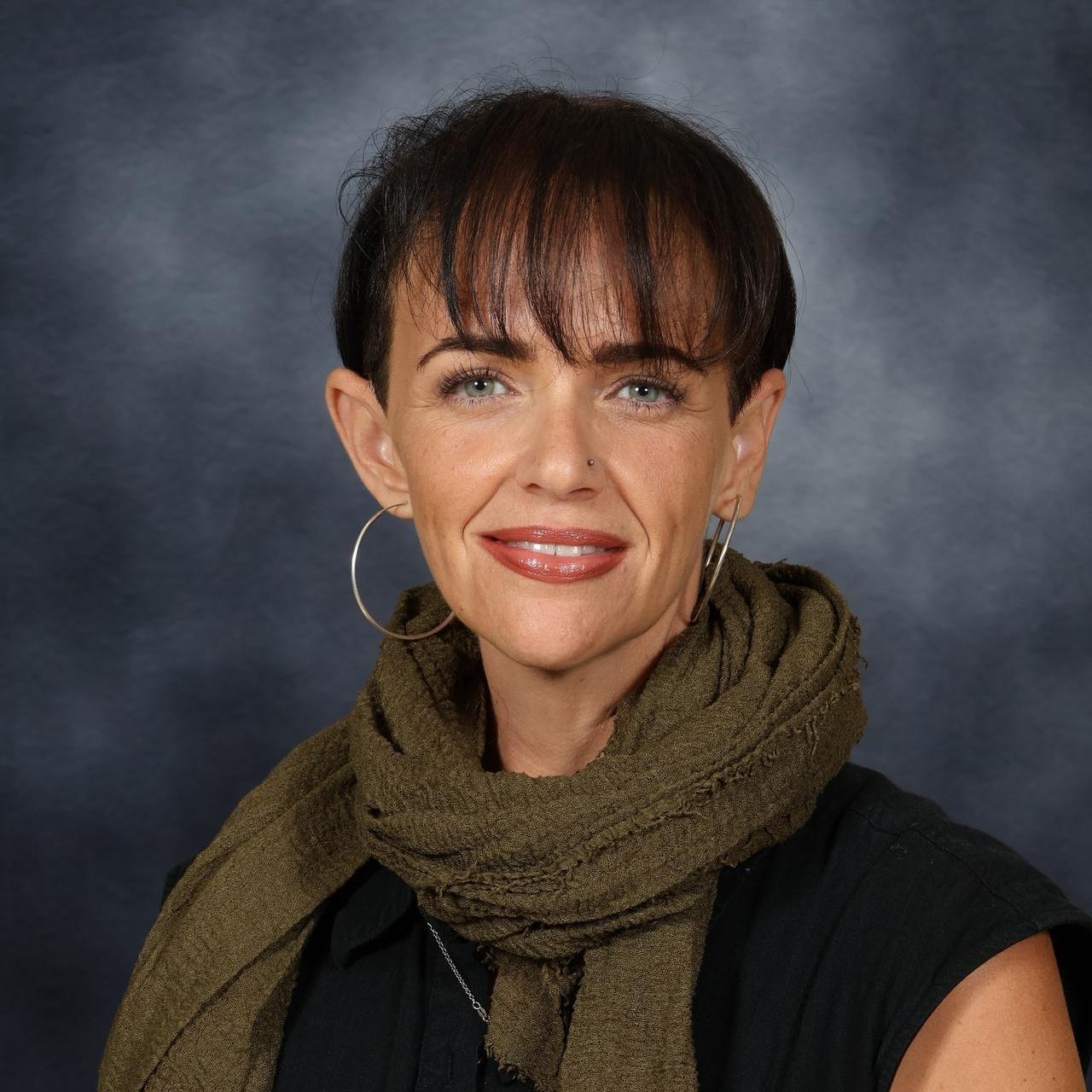Sara-JeanLipmen's Profile Photo