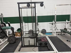 Lat Pull Machine