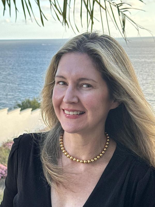 Michelle Desmond '88 Photo