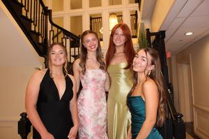 “A Night In Bloom”: Community Life Council Hosts Junior Prom | Monarch Media
