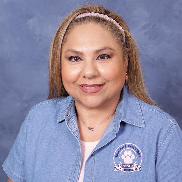 CrisantaCantu's Profile Photo