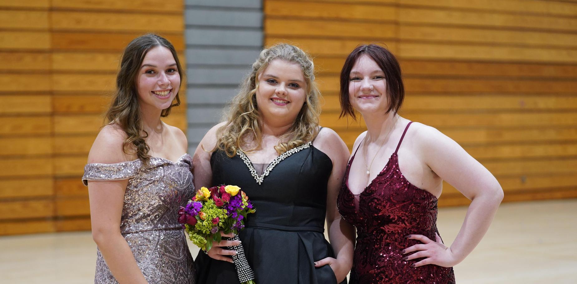 girls dressed up for Prom
