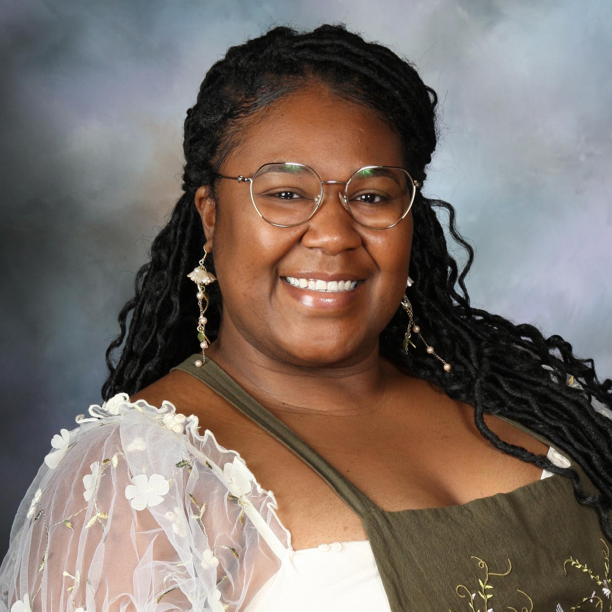 LucilleDixon's Profile Photo