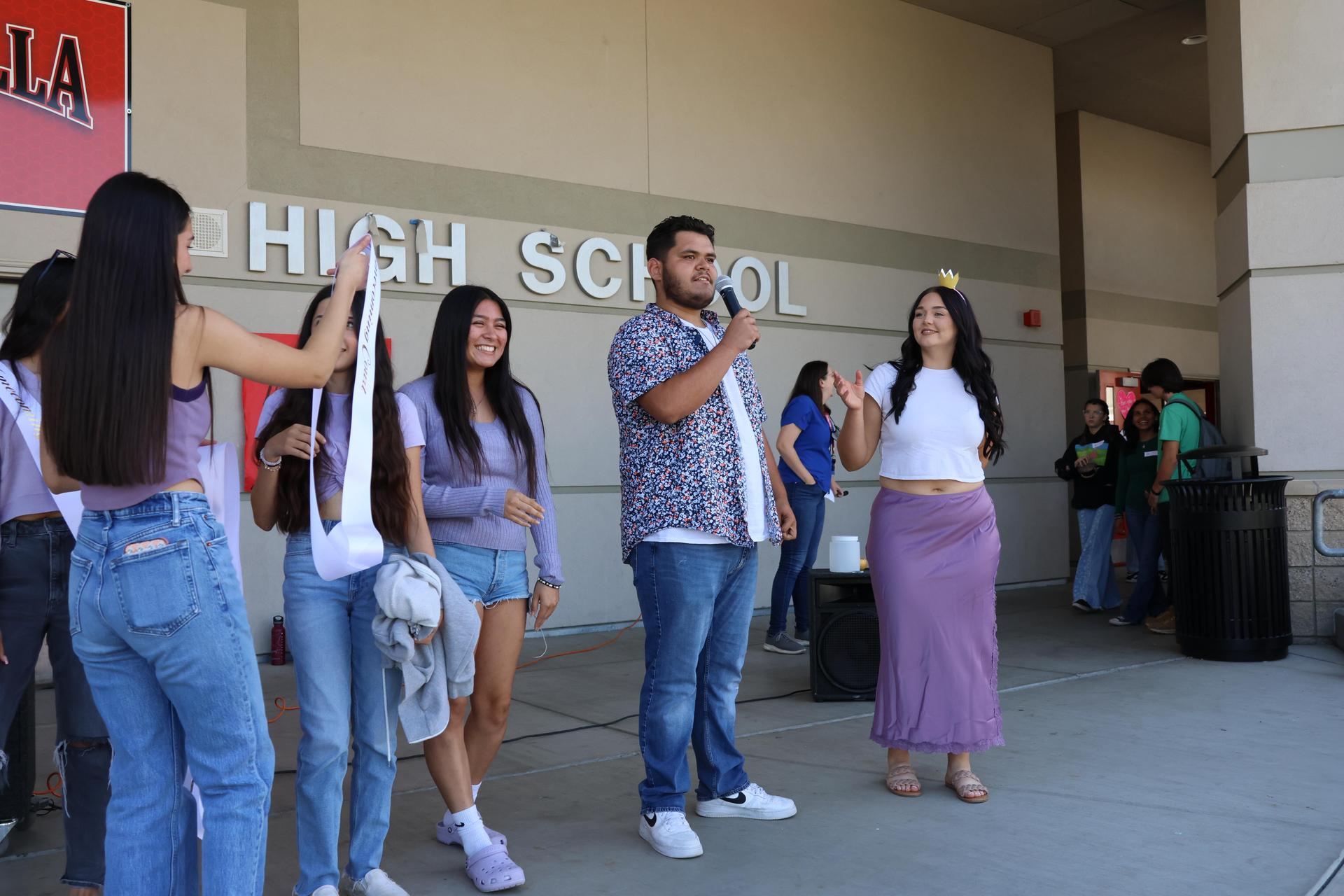students and staff dressed up for homecoming