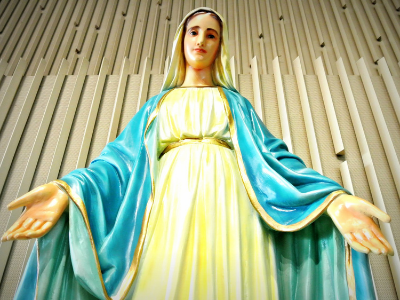 May the Month of Mary Featured Photo