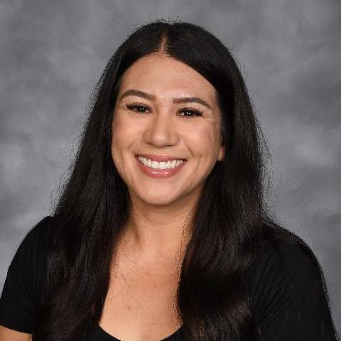 MayleenAlcantar's Profile Photo