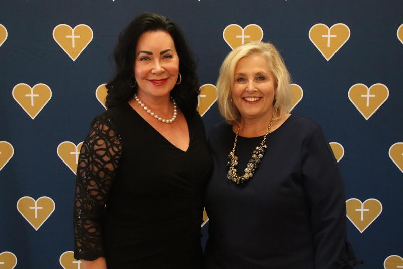 Sacred Heart Society Honors Katy Brown '83 with the 2025 Laurel Award