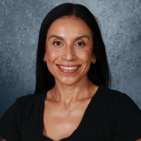 AngelinaFlores's Profile Photo