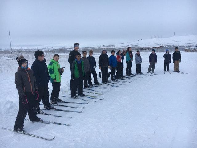 students skiing