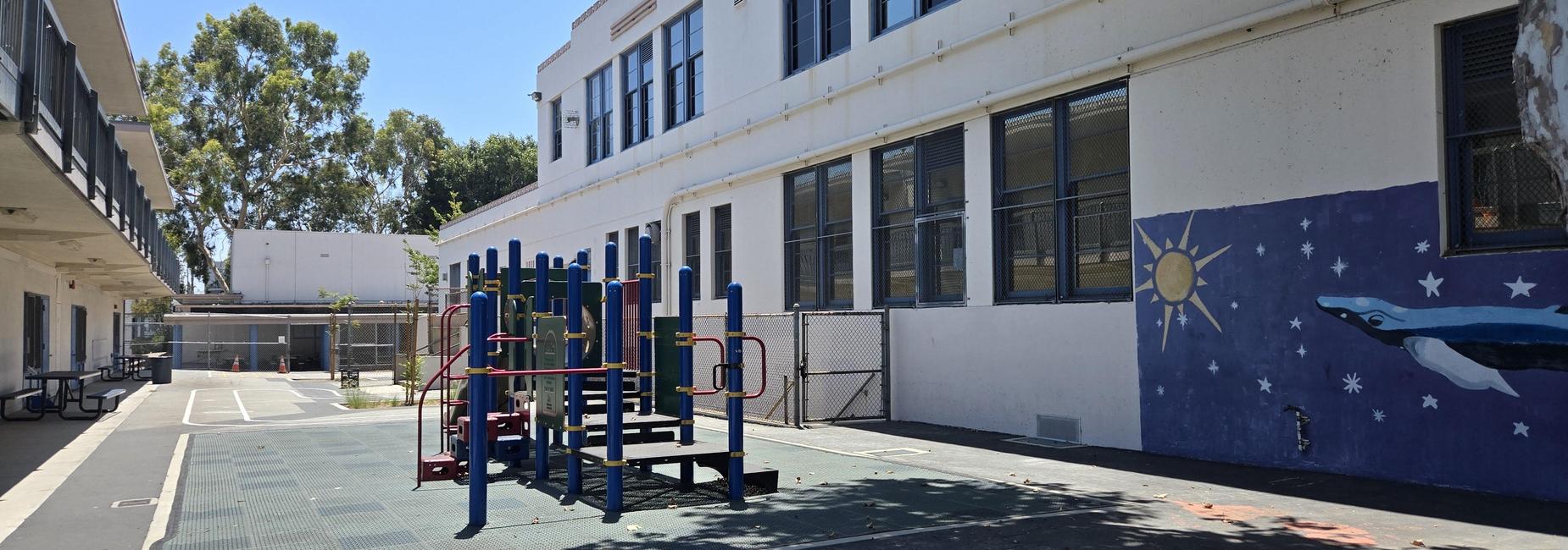 Kinder yard