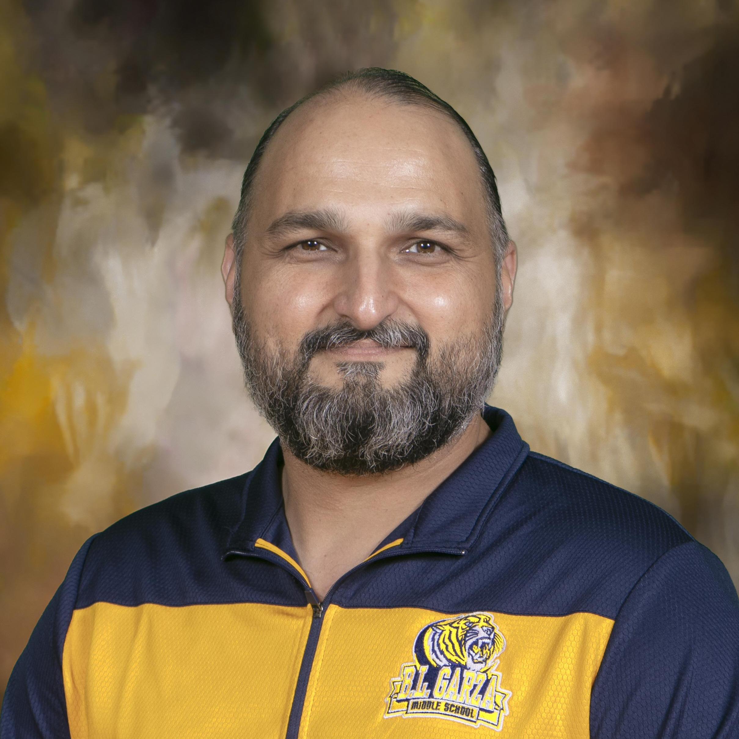 RicardoDe La Cruz's Profile Photo