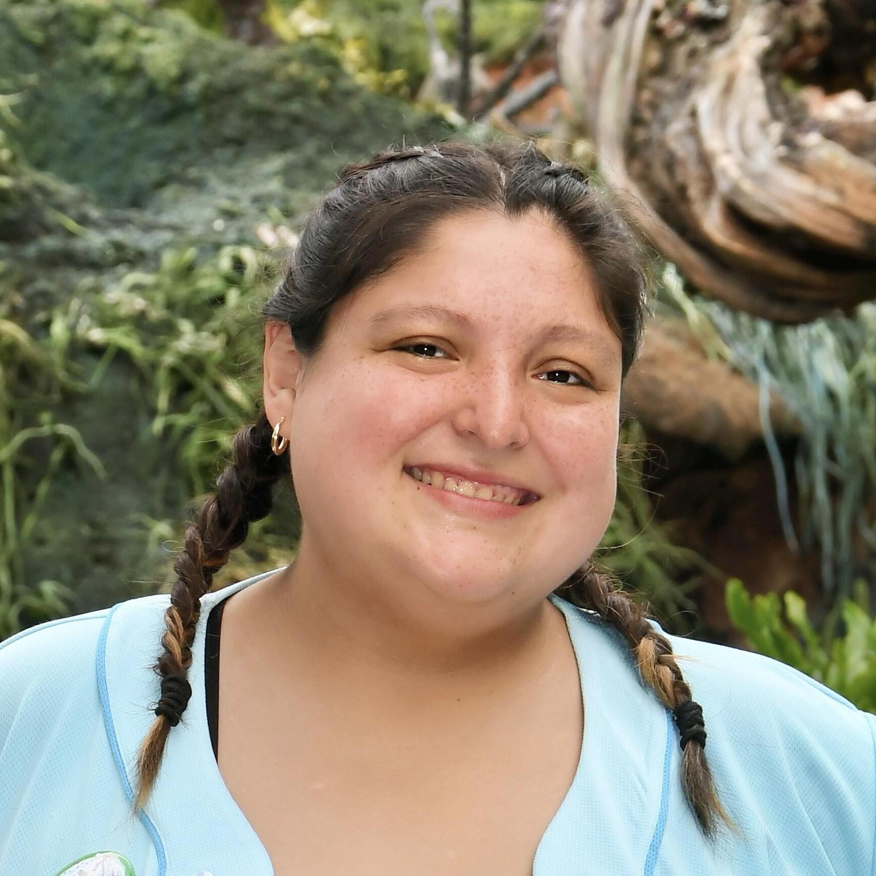 GlorieEsquivel's Profile Photo