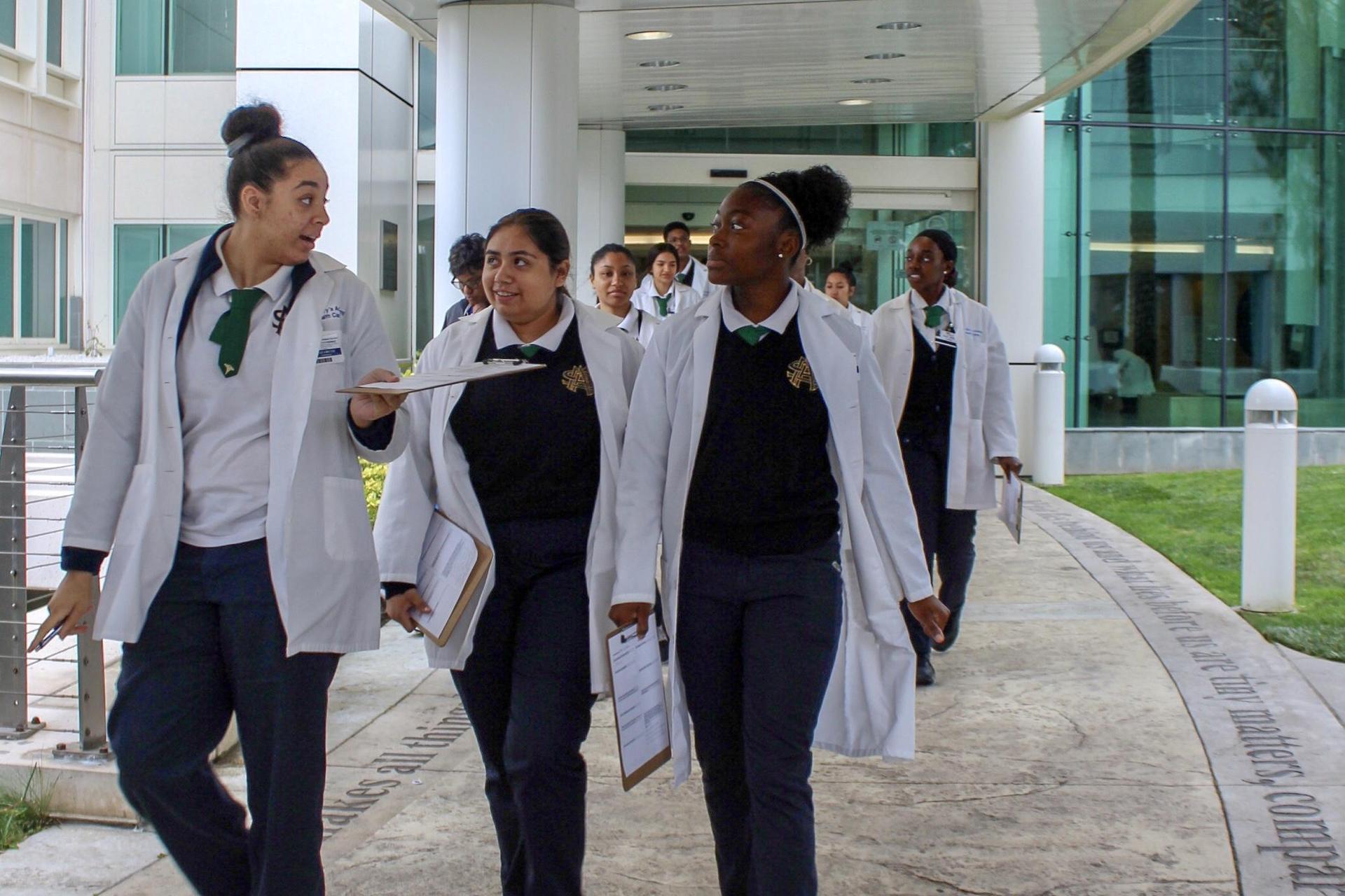 health career students 2