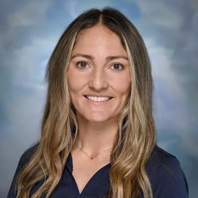 AdrianaBettencourt's Profile Photo