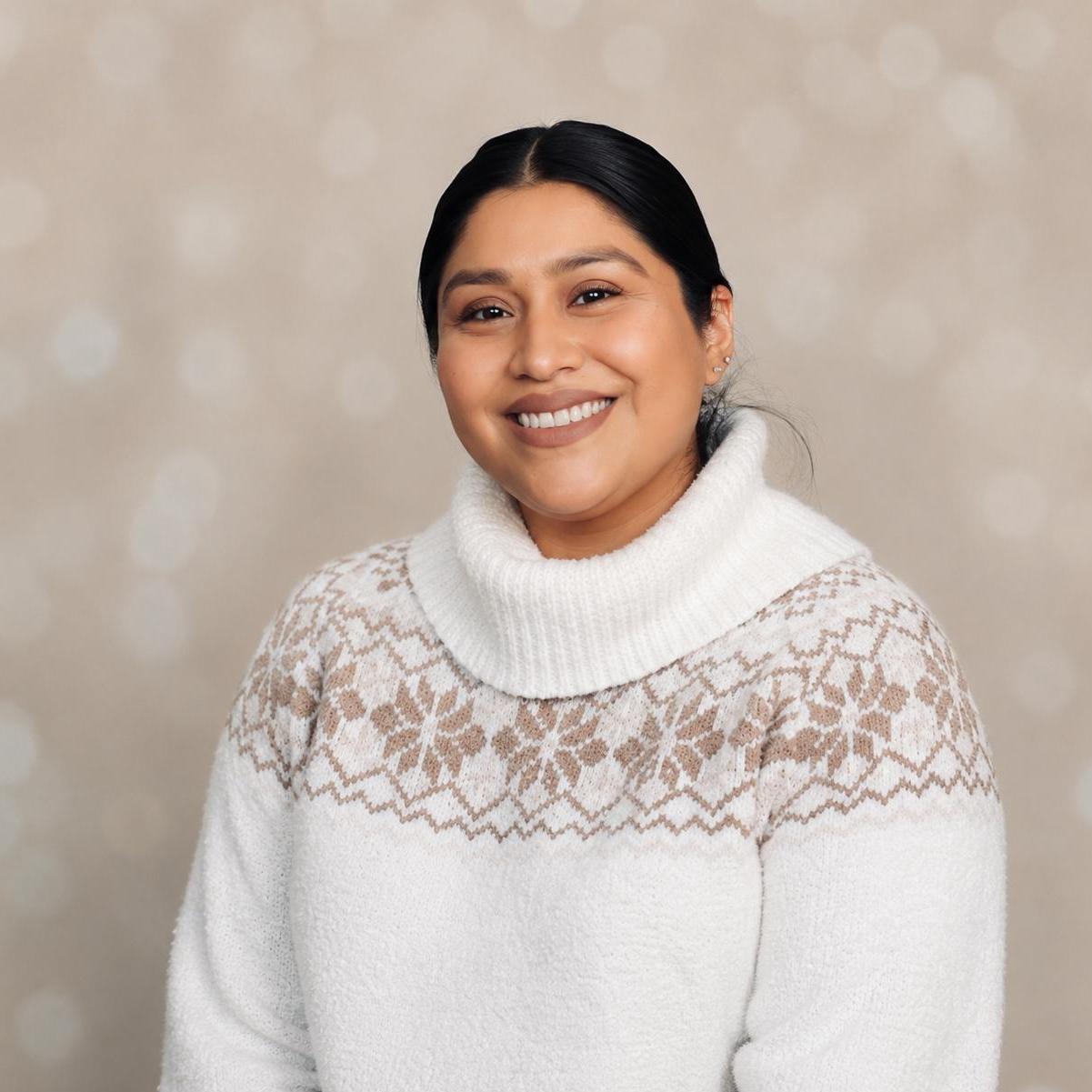 CHRISTINEMENDEZ's Profile Photo