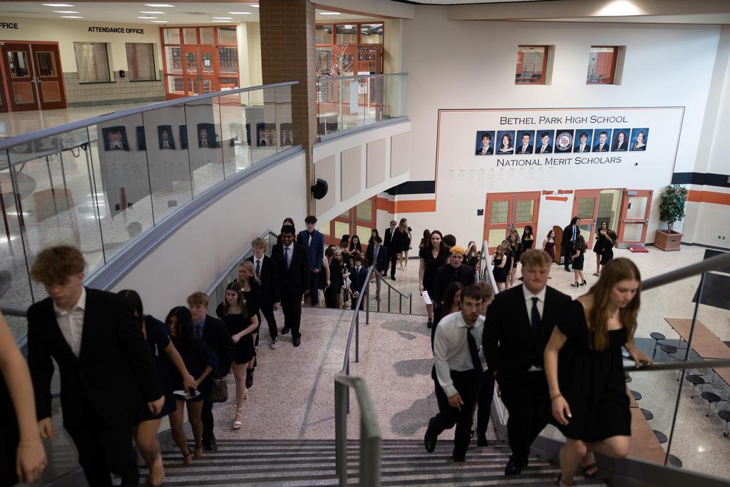 2025 NHS/Distinguished Alumni HOF Inductions - 037