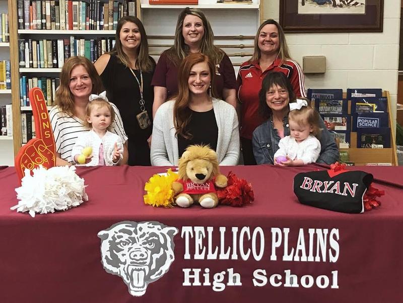 Senior Cheerleader Signs with Bryan College