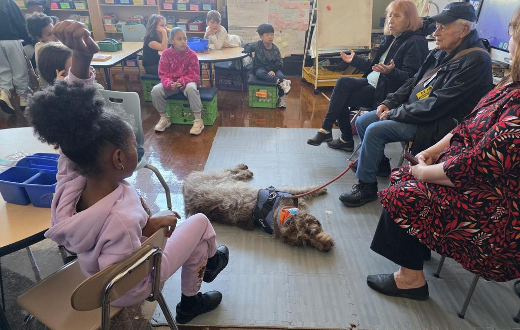 PS10 Comfort Dog Visit