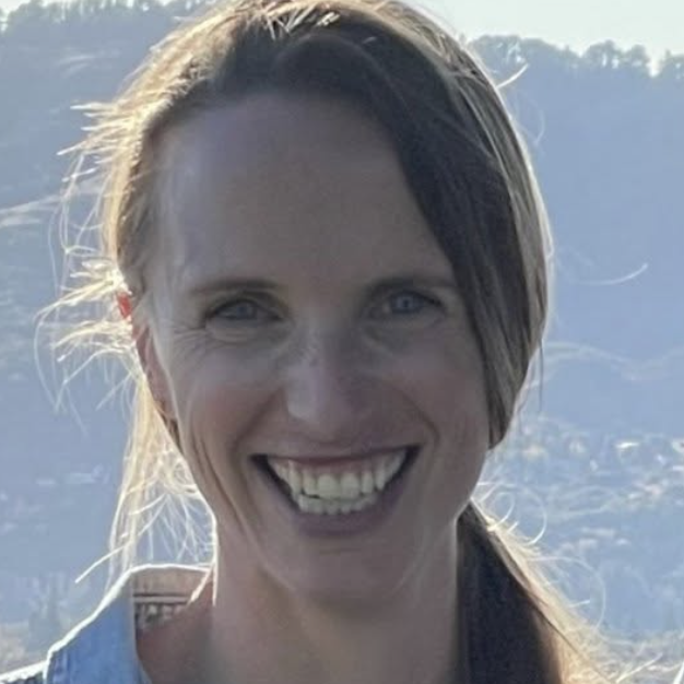 SarahPiggott's Profile Photo