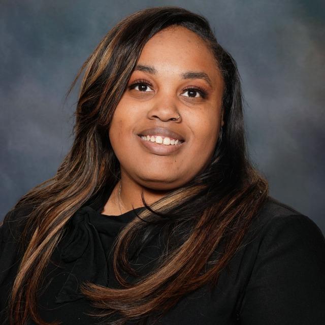 ElizabethJones's Profile Photo