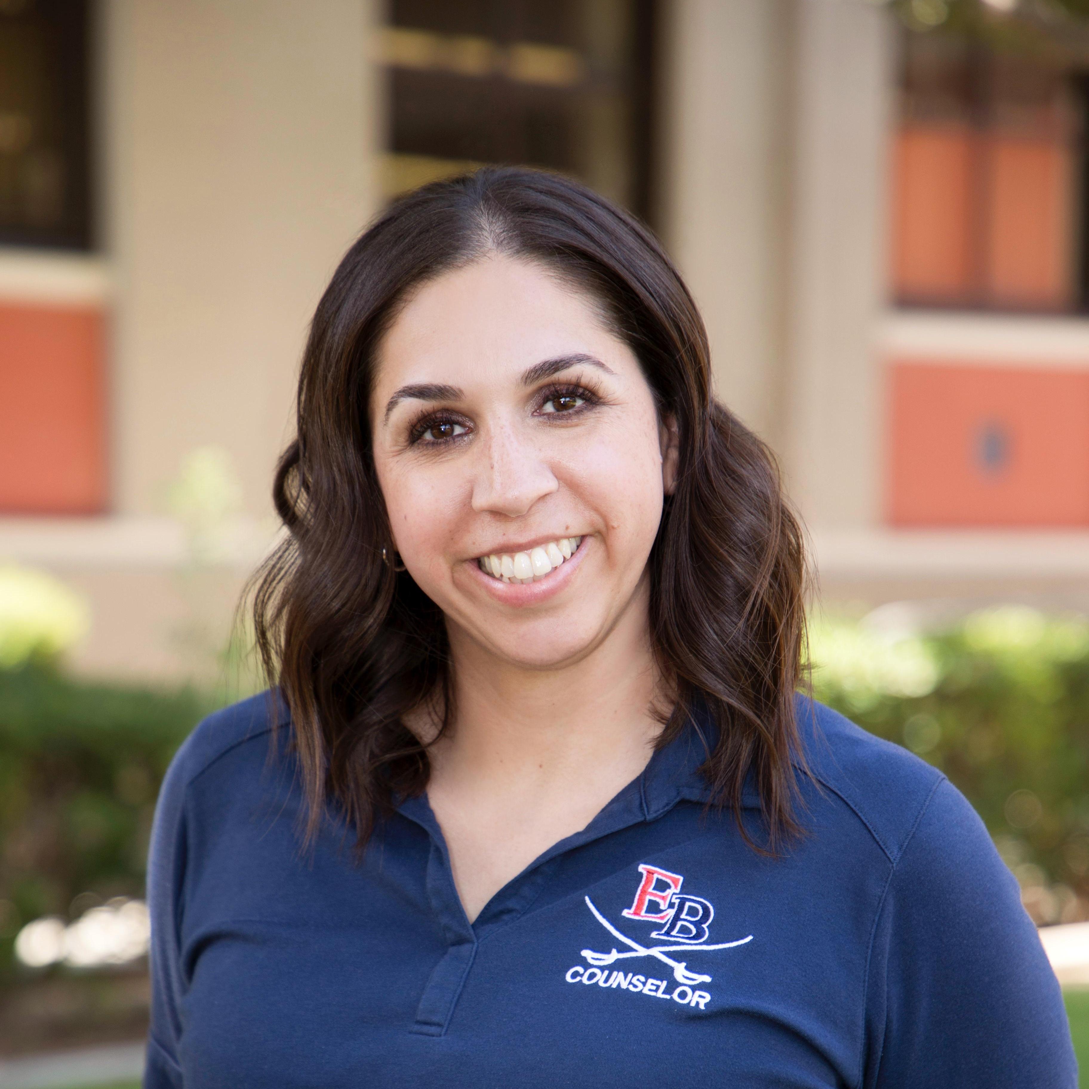 SylviaHernandez's Profile Photo