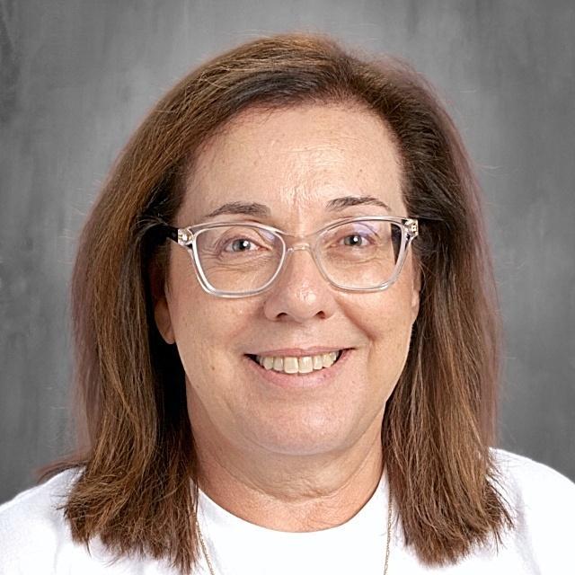 LindaNichols's Profile Photo