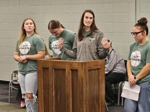 MV Girls' Basketball Team