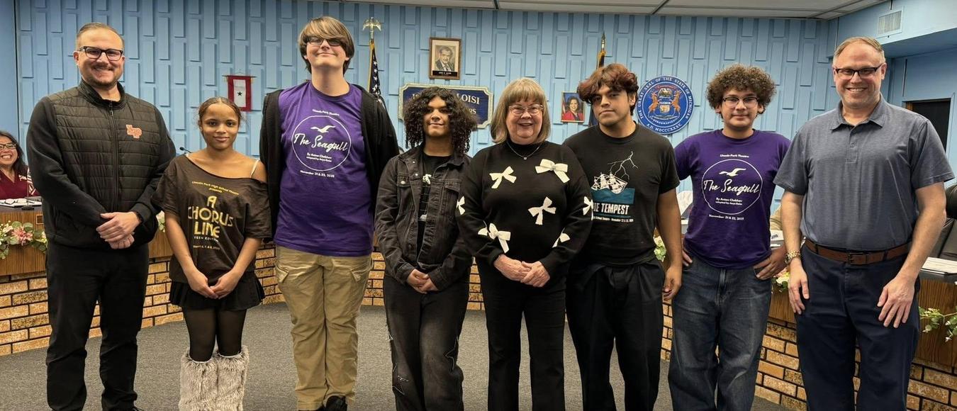 LPHS Drama City Hall