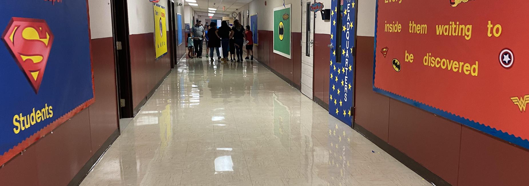 Open House 2021-2022 Hallway