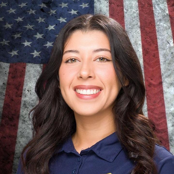YasminCeballos's Profile Photo