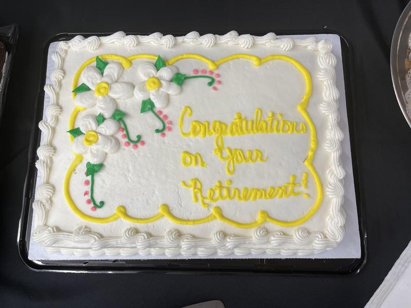 cake for retiring teachers