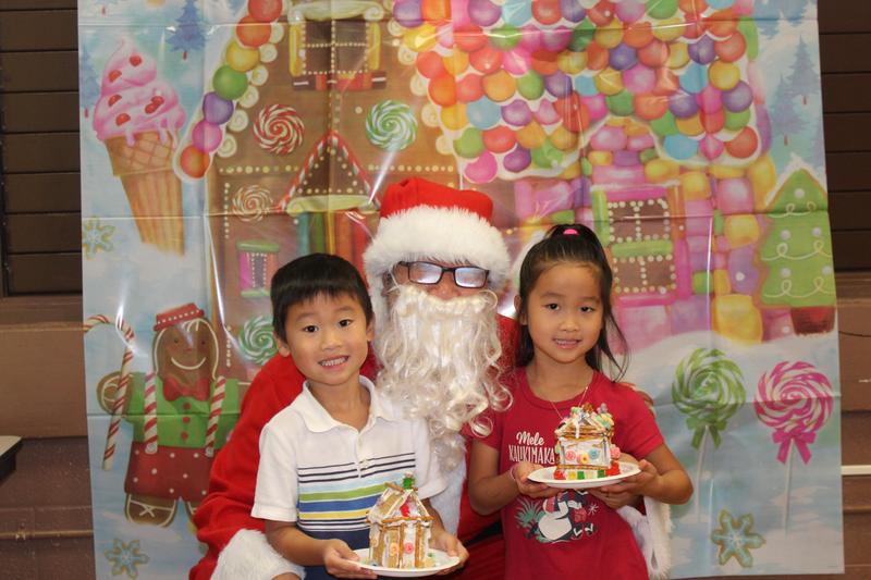 Gingerbread and Tree Decorating! Featured Photo