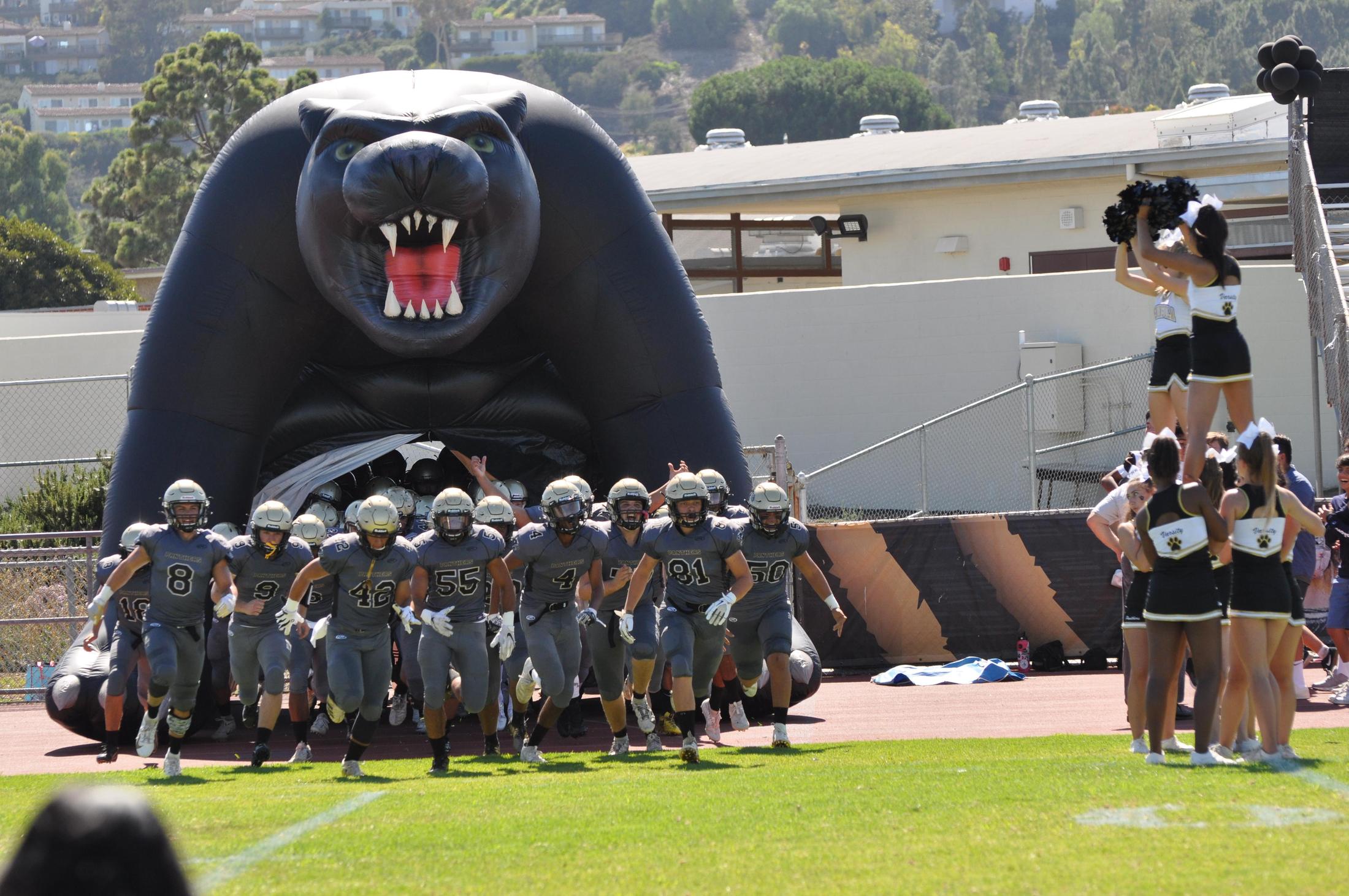 football-team-athletics-activities-palos-verdes-peninsula-high-school